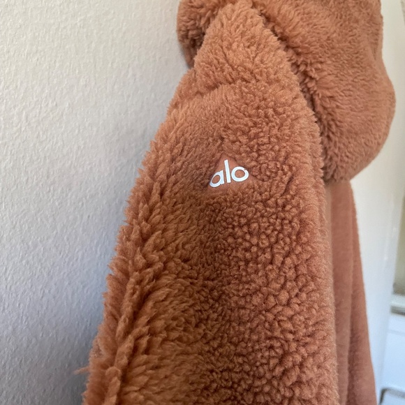 Alo Yoga Norte Sherpa Oversized Jacket Size Small - Picture 14 of 16